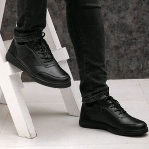 کفش اسپرت مردانه مدل وگاس بندی