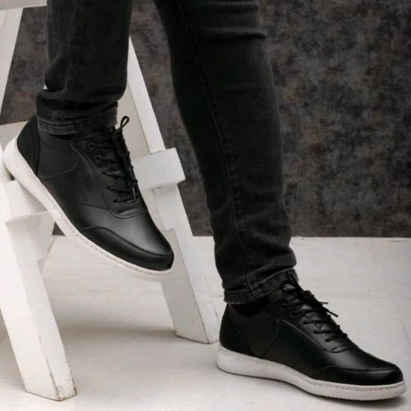 کفش اسپرت مردانه مدل وگاس بندی