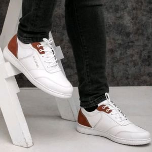 خرید انلاین کفش اسپرت مردانه مدل وگاس بندی