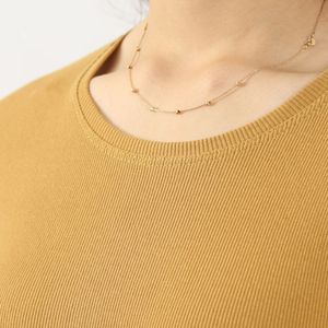 خرید انلاین بلوز کبریتی یقه گرد زنانه