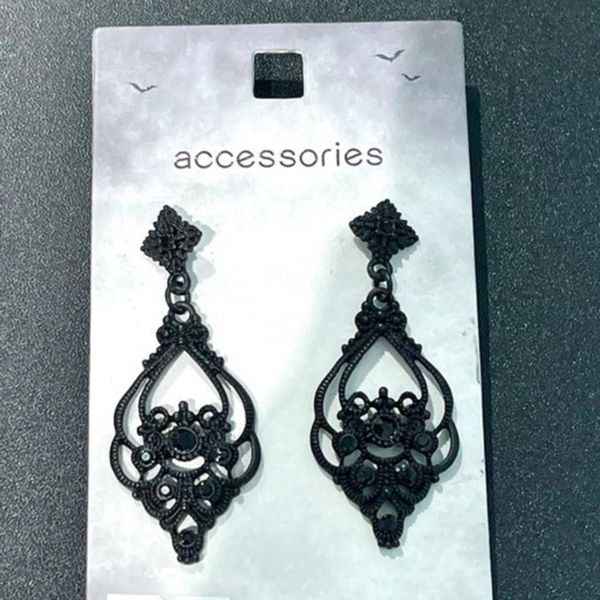 گوشواره آویز زنانه طرح سلطنتی - accessory_vay - Gosh 008