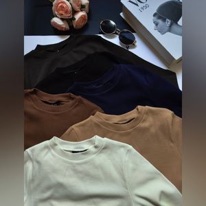 بلوز یقه گرد