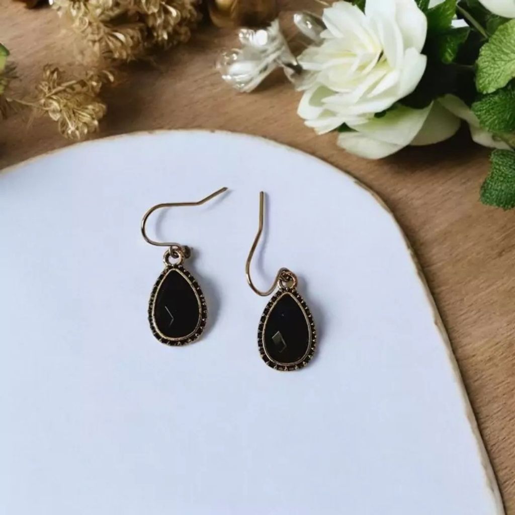 خرید انلاین گوشواره آویز زنانه مدل اشکی - accessory_vay - Gosh 019