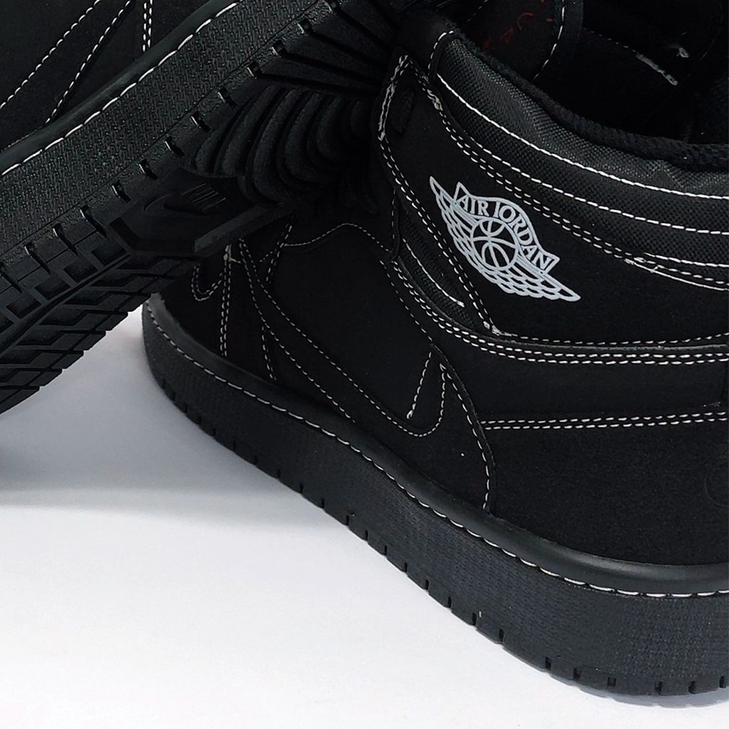 خرید انلاین نایک ترویس بلک فانتوم ساقدار Travis Black Phantom