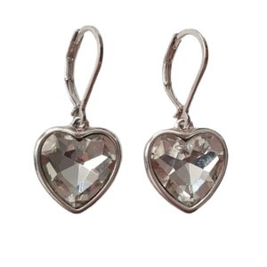 گوشواره چفتی زنانه مدل قلب - accessory_vay - Gosh 021