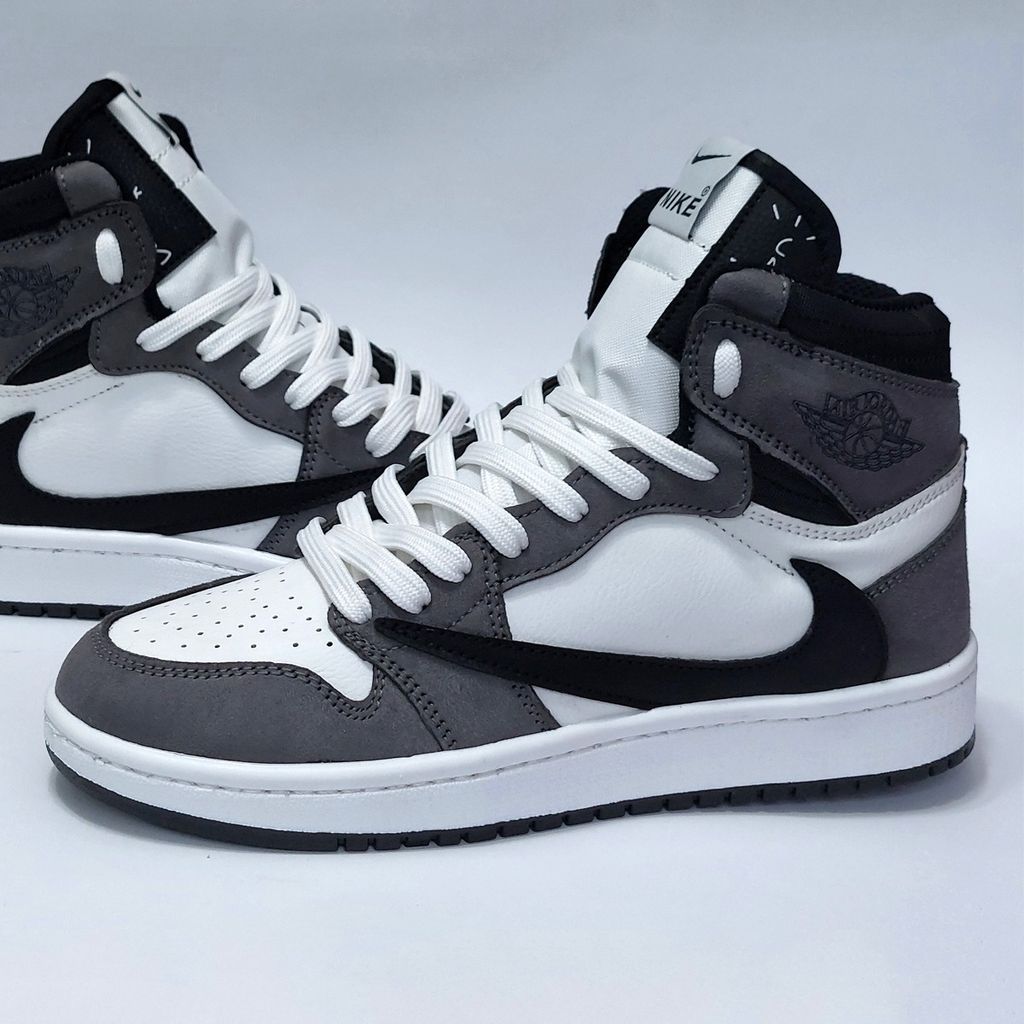 خرید آنلاین نایک ترویس ساقدار Nike Travis