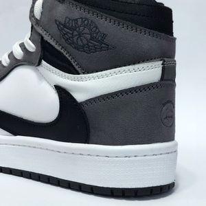 مشخصات نایک ترویس ساقدار Nike Travis