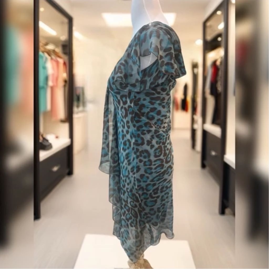 قیمت ارزان پیراهن مجلسی حریر یقه دراپه پلنگی ZARA