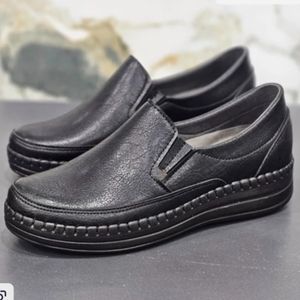 مشخصات کفش طبی مدل بهار-خارپاشنه