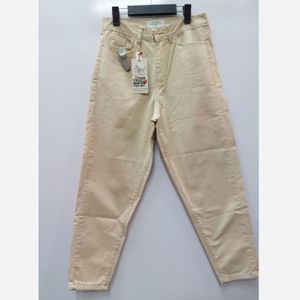 قیمت ارزان شلوار جین مام استایل زنانه