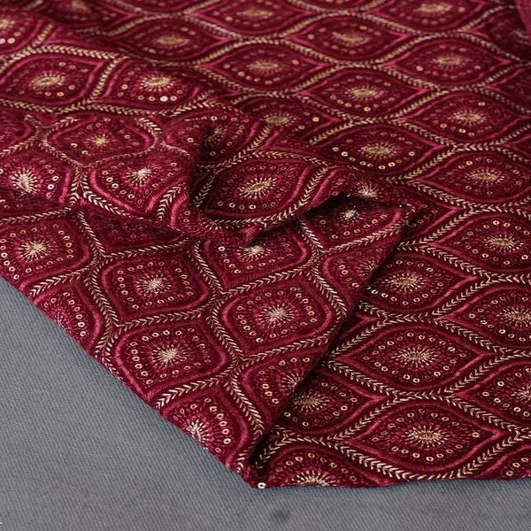 پارچه مخمل سوزندوزی