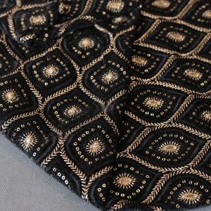 قیمت پارچه مخمل سوزندوزی