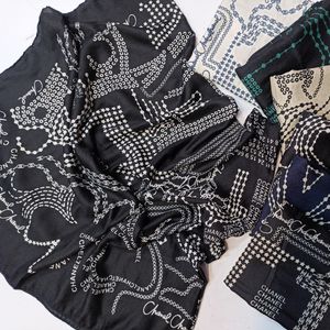 خرید انلاین روسری نخی پاییزه