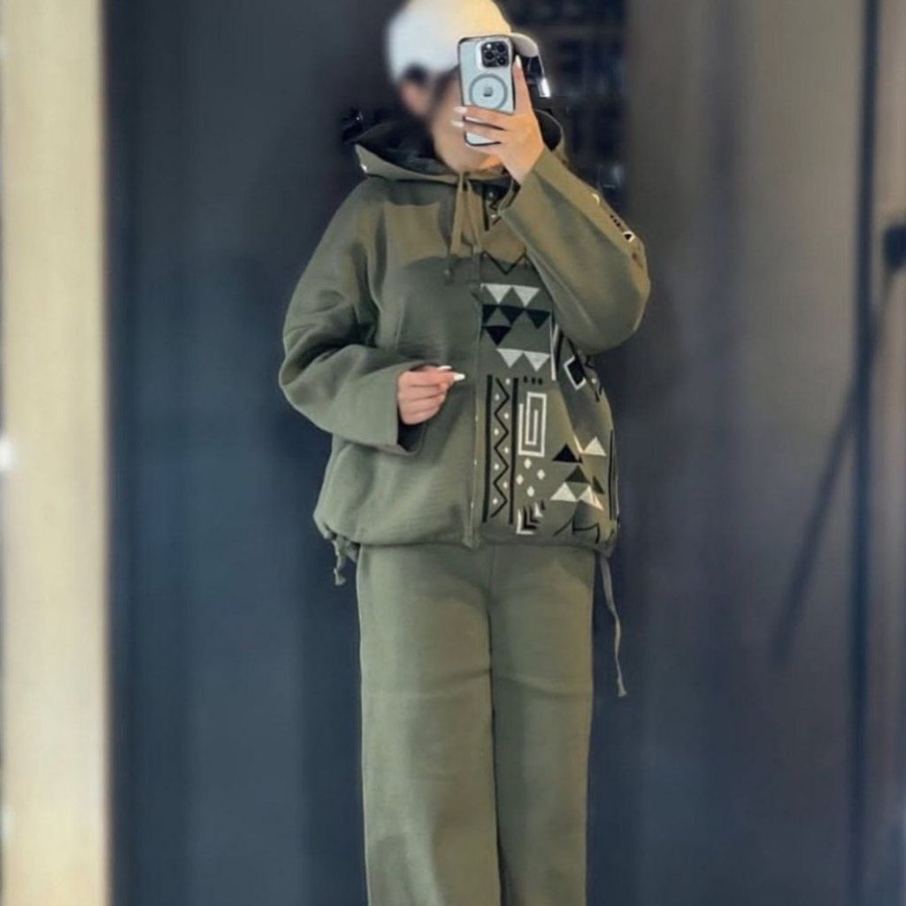 خرید آنلاین ست هودی شلوار طرح بافت رزا