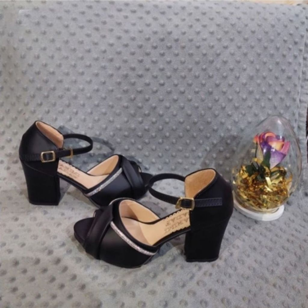 قیمت ارزان کفش مجلسی زنانه مدل هستی