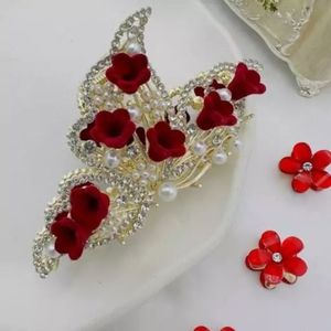 قیمت کلیپس مجلسی پرنگین گل رز