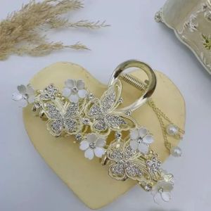 کلیپس مجلسی پروانه شکوفه سفید