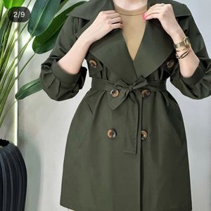 فروش اینترنتی مانتو بارونی زنانه طرح نیکا