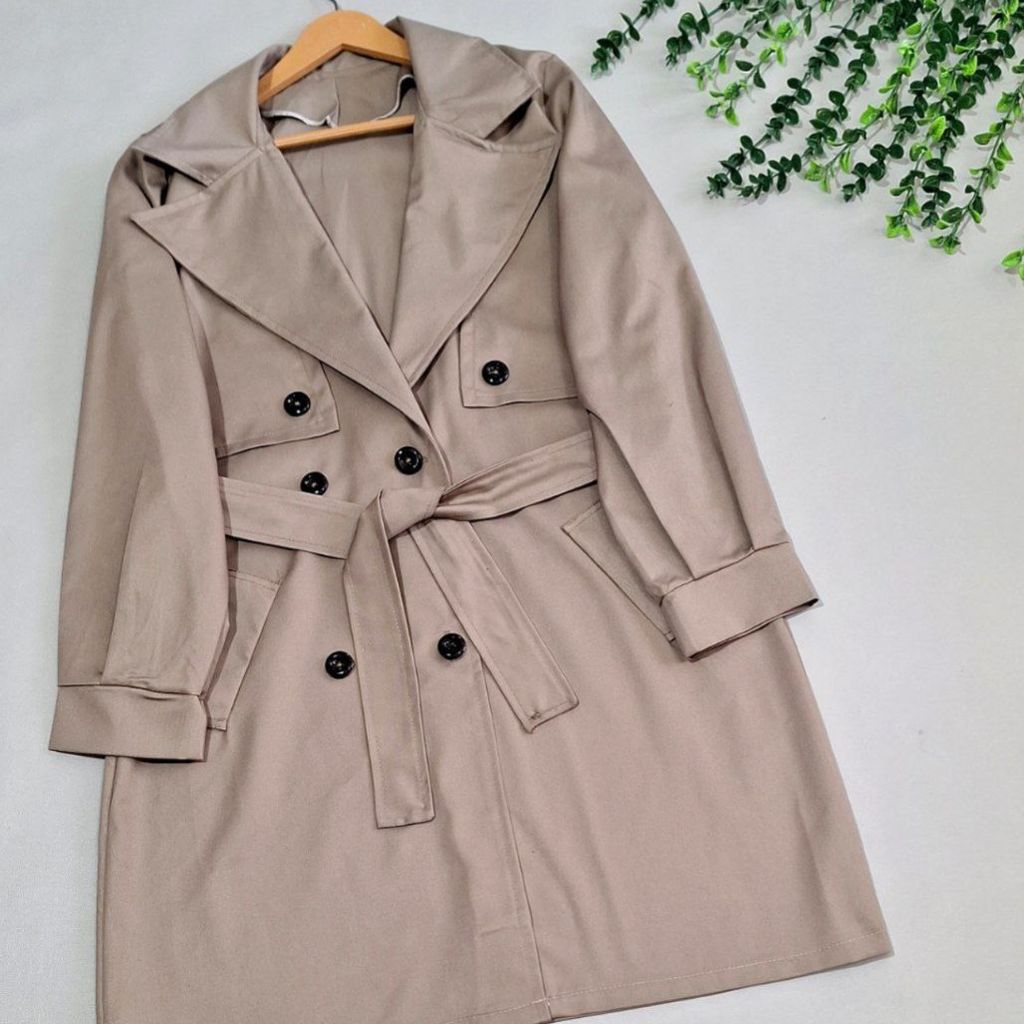 قیمت ارزان مانتو بارونی زنانه طرح نیکا