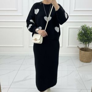 خرید انلاین ست زنانه بافت طرح قلب