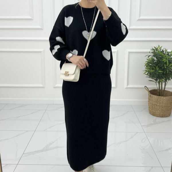 ست زنانه بافت طرح قلب