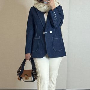 قیمت کت و‌شلوار زنانه