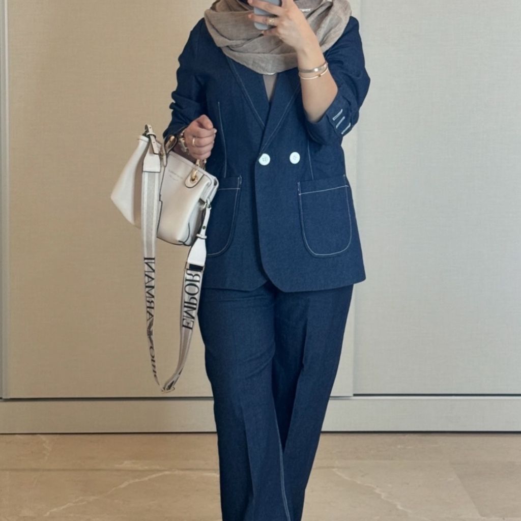 فروش اینترنتی کت و‌شلوار زنانه