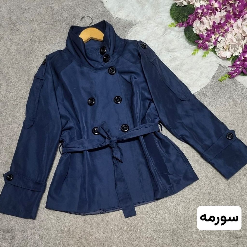 مشخصات بارانی زنانه طرح دلتا