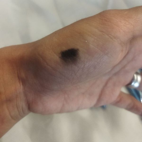 مداد چشم بل آبی