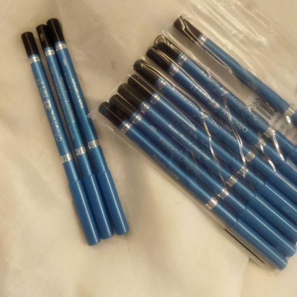 مداد چشم بل آبی