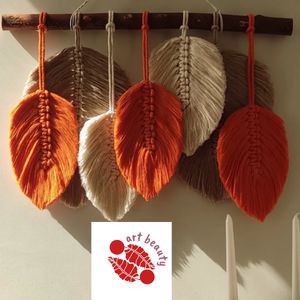 دیوارکوب دکوری برگ مکرومه بافی طرح خزان