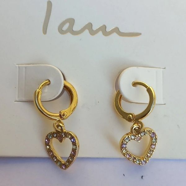 گوشواره چفتی زنانه مدل قلب - accessory_vay - Gosh 028