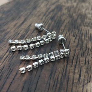 گوشواره میخی زنانه مدل آویز نگینی - accessory_vay - Gosh 038