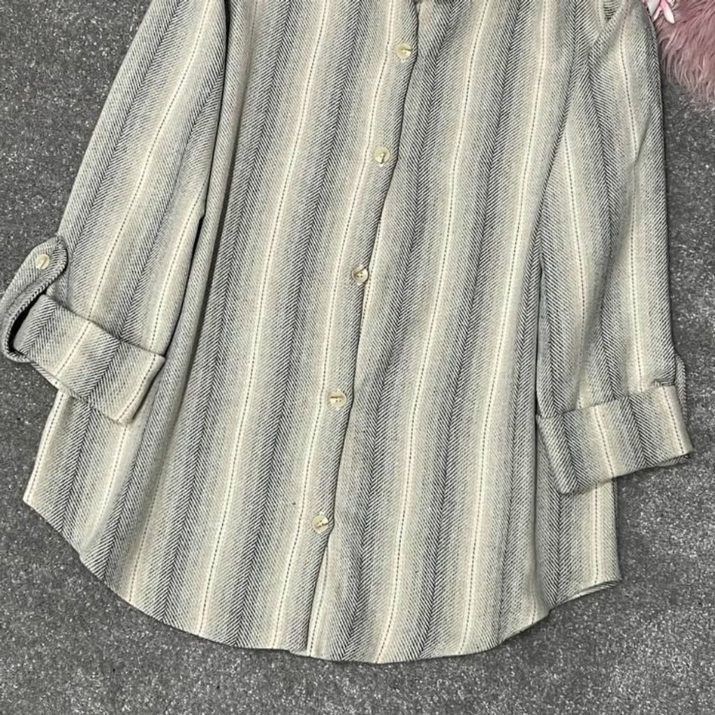 مشخصات شومیز پشمی نادی