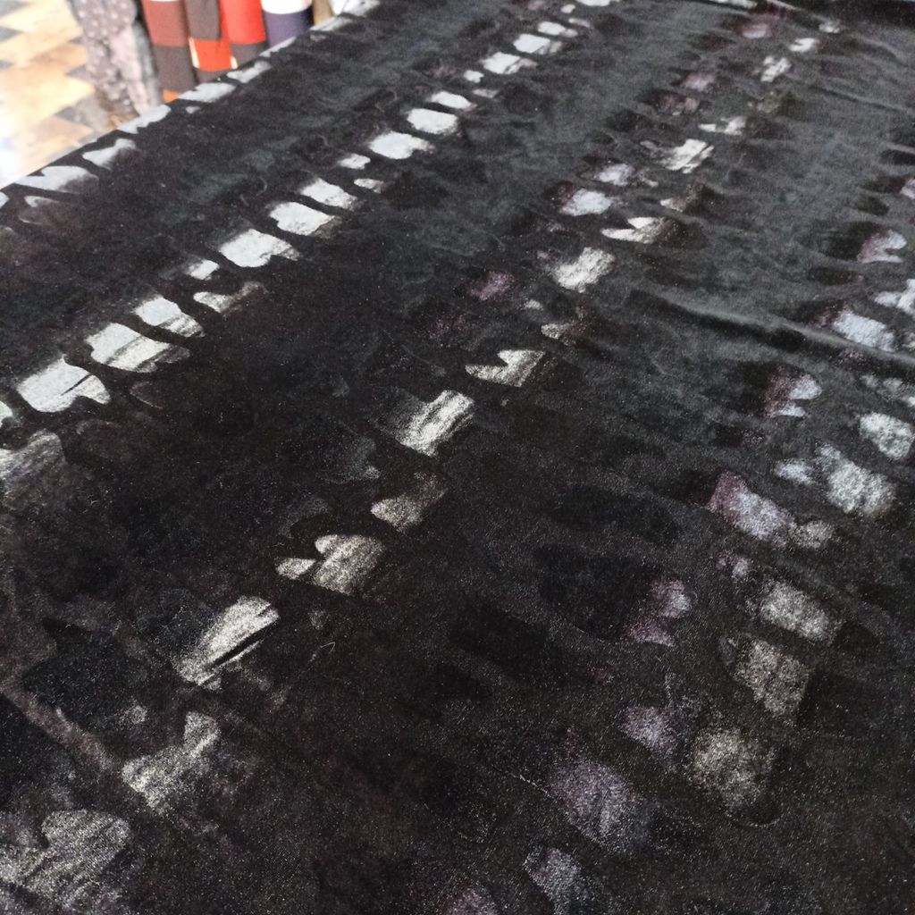 قیمت پارچه مخمل استرچ طرحدار