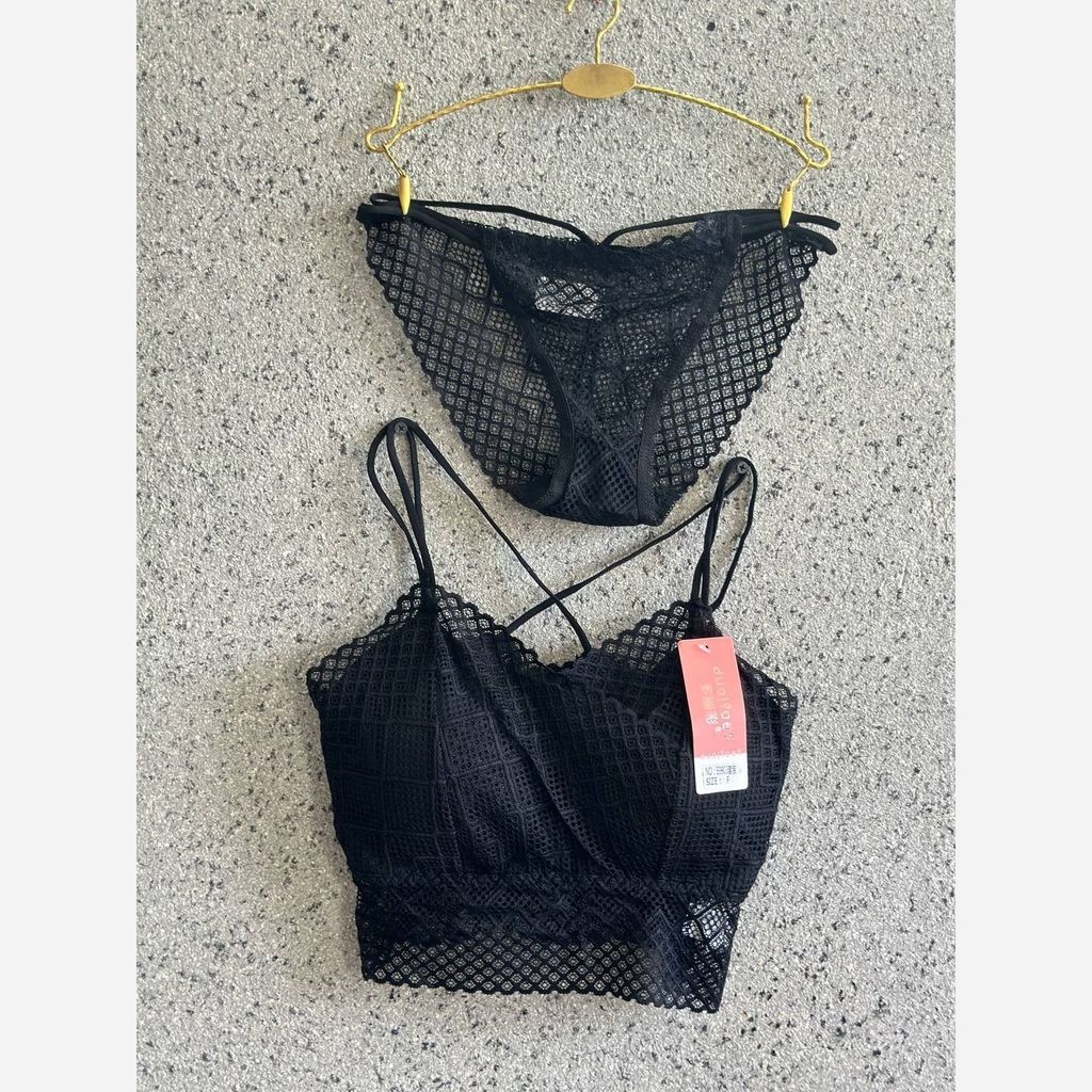 خرید اینترنتی ست نیمتنه وشورت دانتل 