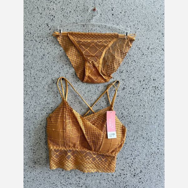 ست نیمتنه وشورت دانتل 