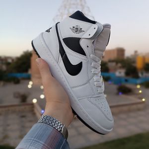 کتونی مردانه جردن 1 ساقدار سفید مشکی