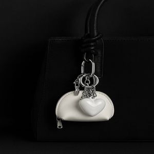 اویز کیف و کلید زنانه مدل کیف زنانه از جنس چرم