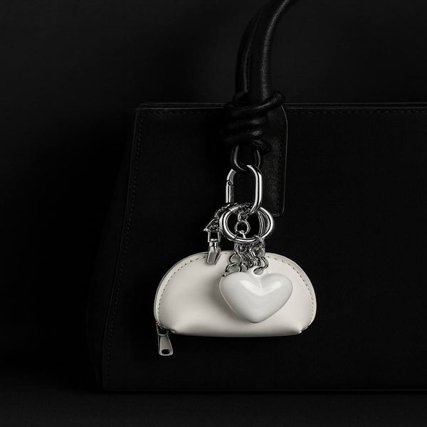 اویز کیف و کلید زنانه مدل کیف زنانه از جنس چرم