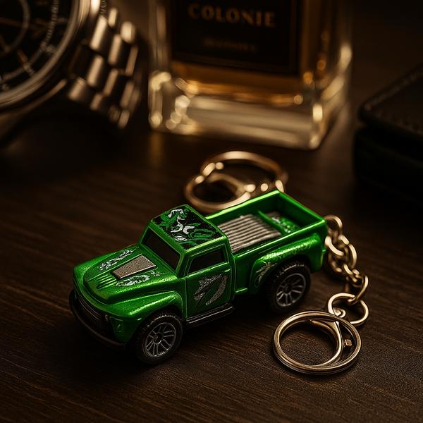 جا کلیدی و اویز کیف مردانه مدل ماشین از جنس فلز