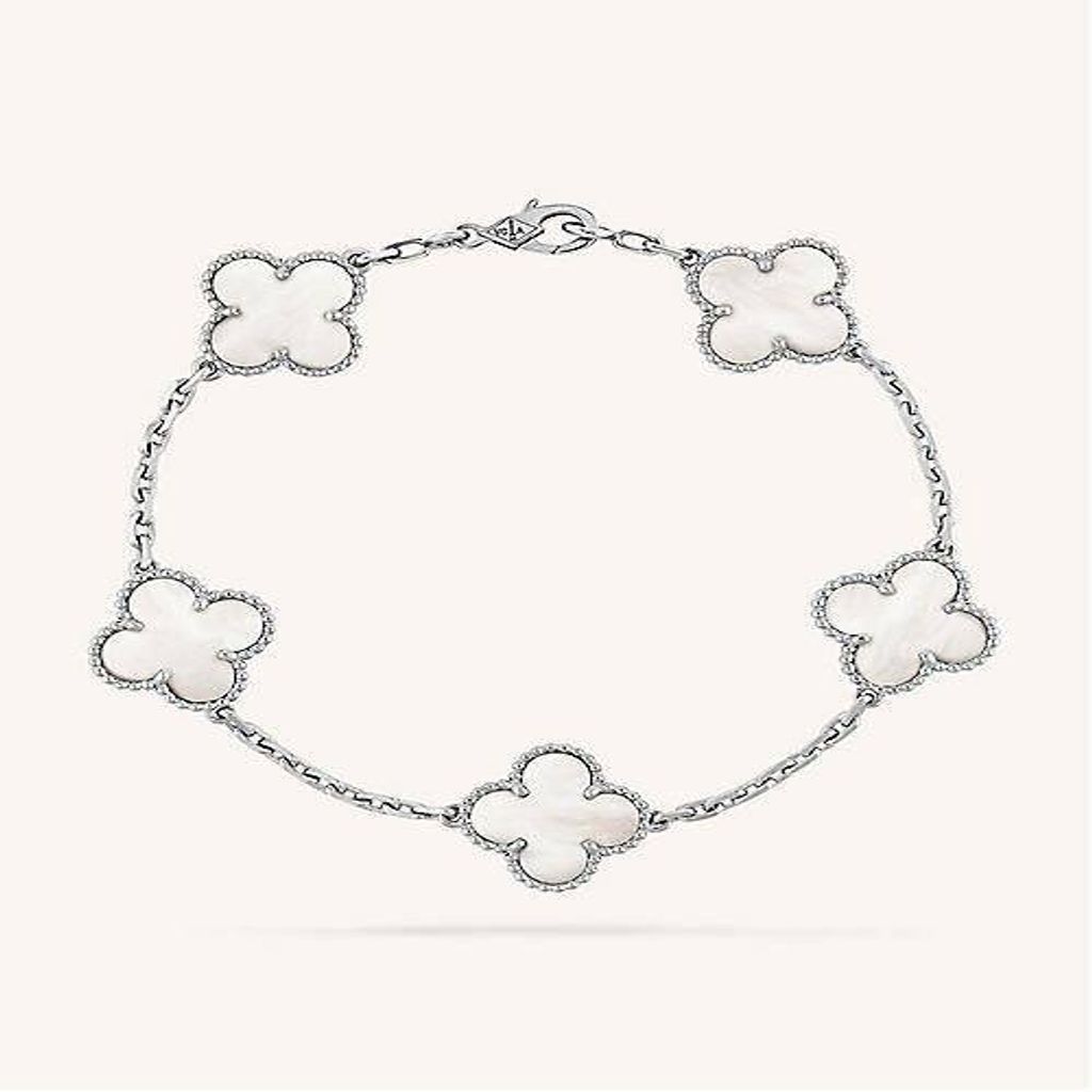 قیمت دستبند زنانه زنجیری ونکلیف مدل 5 پلاک