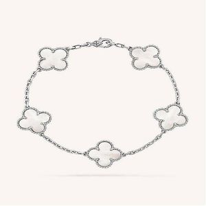 قیمت دستبند زنانه زنجیری ونکلیف مدل 5 پلاک