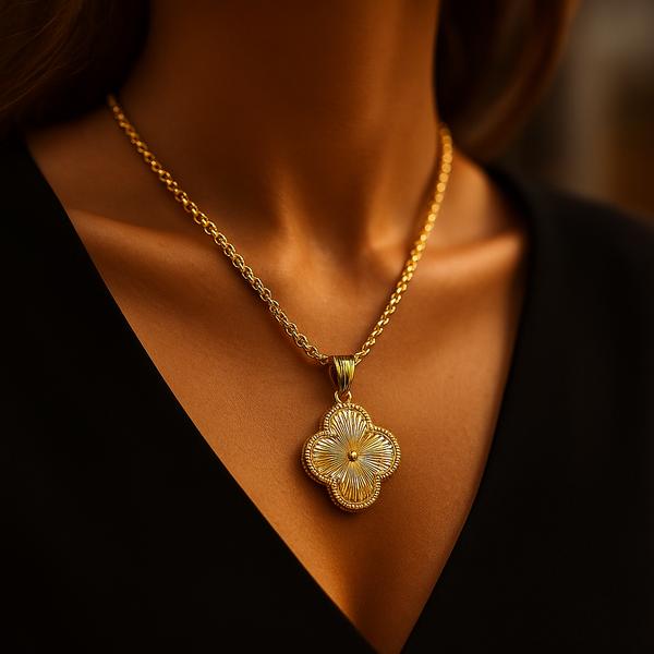 نیم‌ست زنانه مدل ونکلیف طلایی از جنس استیل