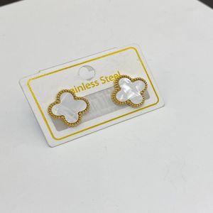 فروش اینترنتی گوشواره زنانه میخی مدل ونکلیف استیل