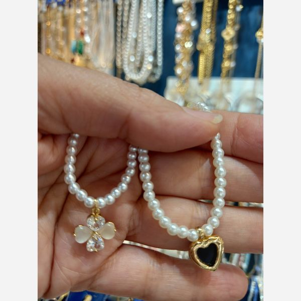 گردنبند مروارید پلاک دار