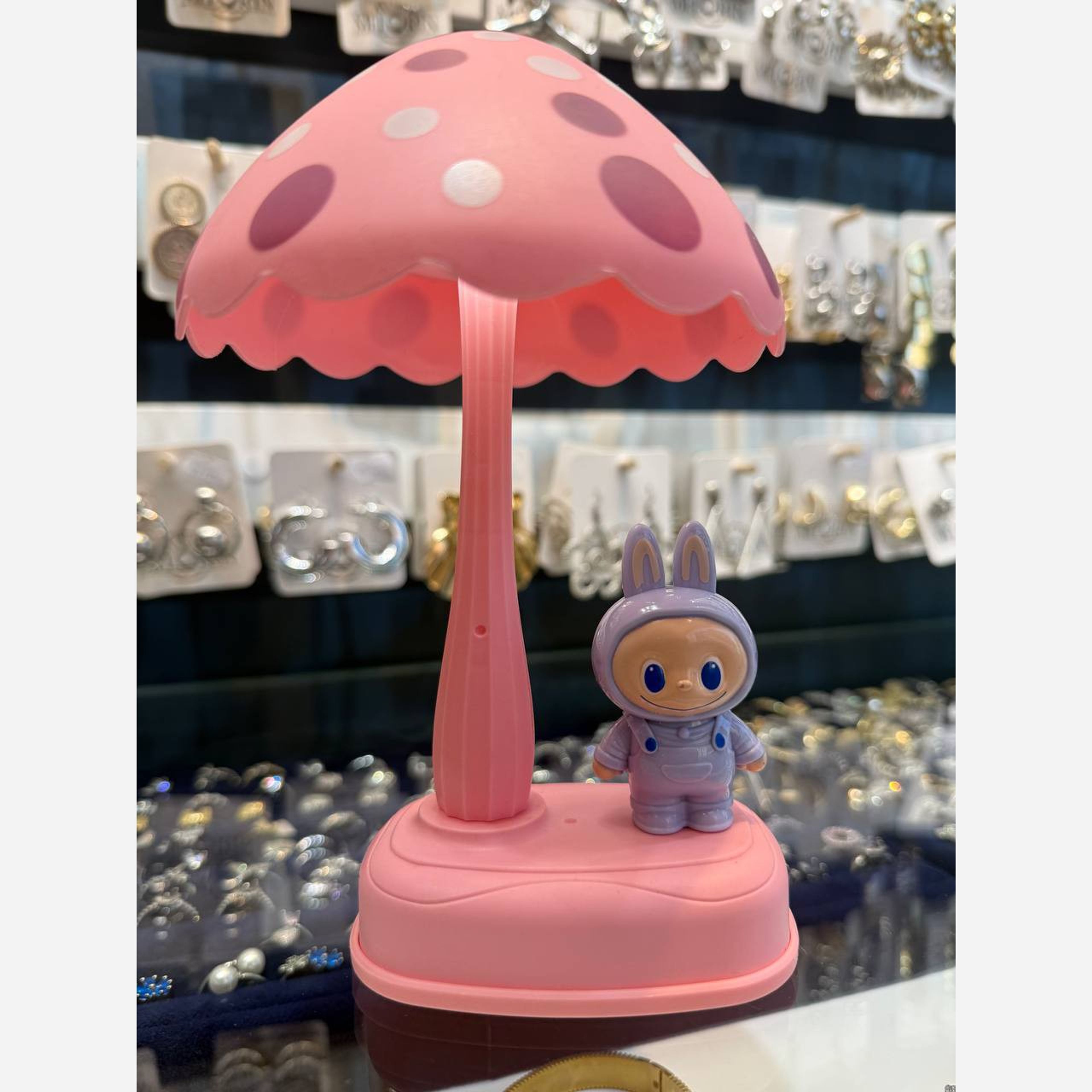 مشخصات شب خواب لابوبو 