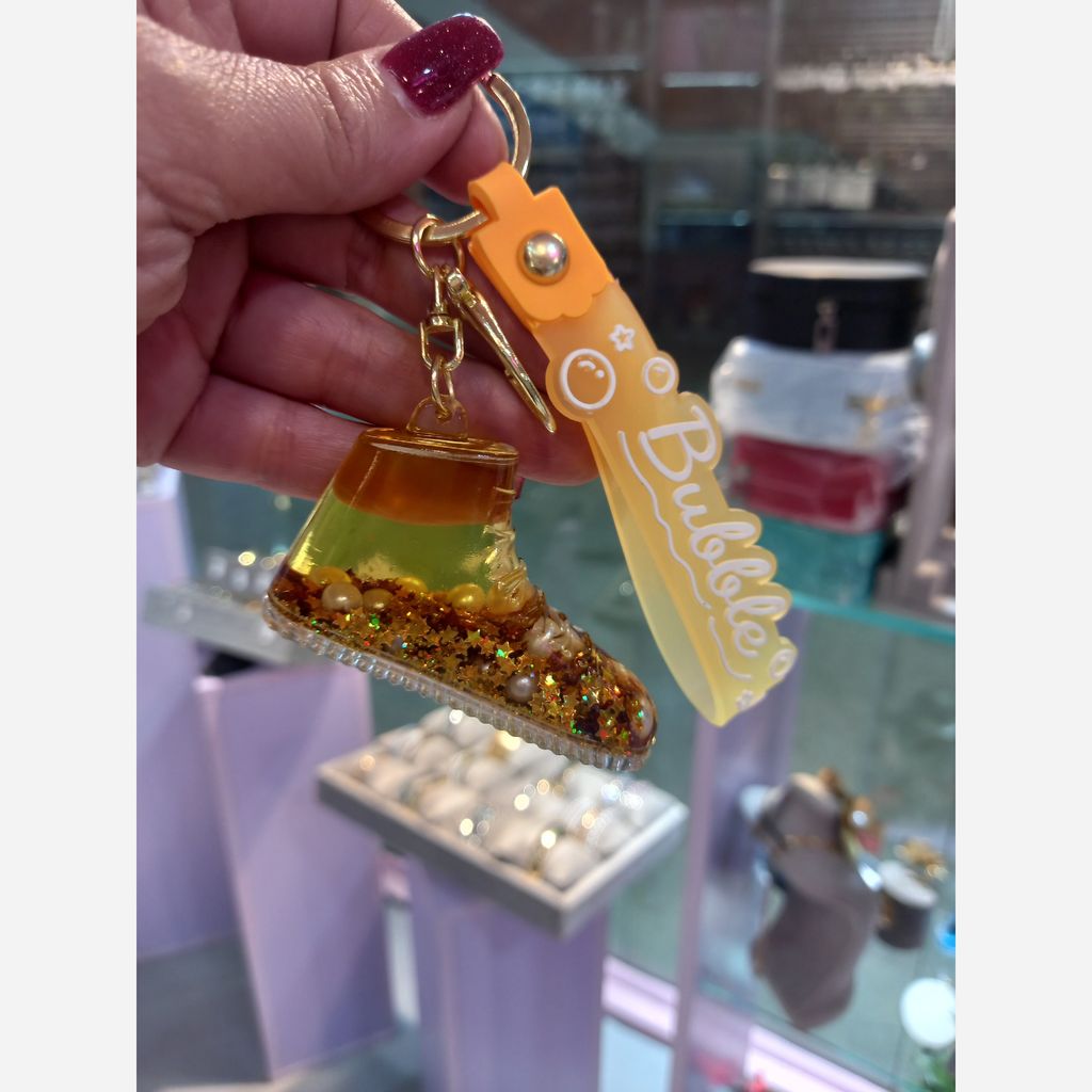 خرید انلاین جاکلیدی کتونی آکواریومی 