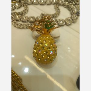 خرید انلاین جاکلیدی نگین دار آناناس