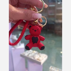 خرید انلاین جاکلیدی خرس قرمز